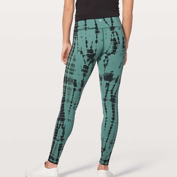 lululemon athletica Green and Black Tie-Dye Leggings - Picture 1 of 10